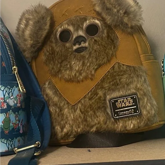 RARE Star Wars Loungefly Ewok Backpack ?LOUNGEFLY Star Wars EWOK Backpack Retired Faux Fur Suede  main image 3